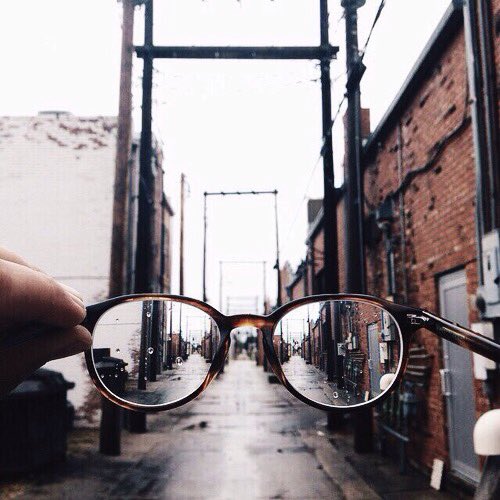 teamholder's tweet photo. Simon Lewis - The Mortal Instruments https://t.co/wr6V2eGkoN