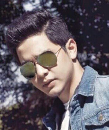 ELodnerp's tweet photo. I vote #AldenRichards for 100 Most Handsome Faces of 2016 #TBworld2016 @DTopbeautyworld https://t.co/Te9wT0cwrh