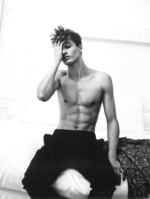 teamholder's tweet photo. Patch Cripriano - Hush Hush https://t.co/YQVBaaZQS6
