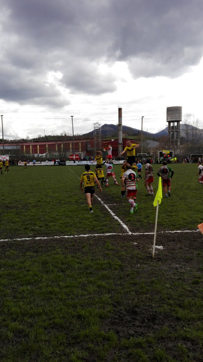 ilintxas's tweet photo. @oierfano @hernanirugby #bultzhernani https://t.co/5t67SLBsip