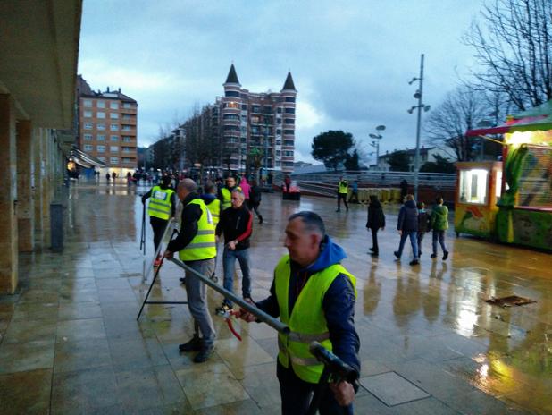 Eskerrak ere argazkietan gutxi ikusten diren horiei. #DurangokoDuatloia