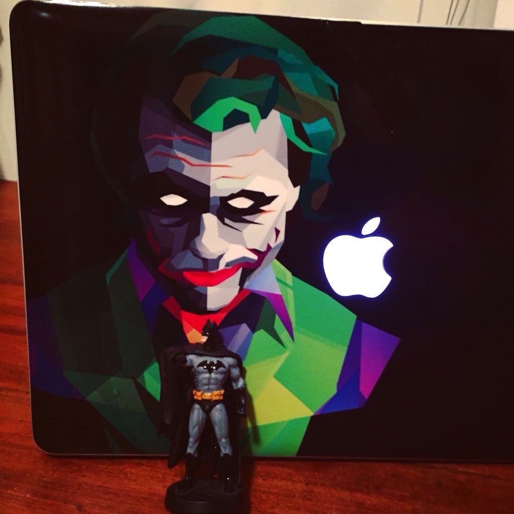 viverdeblog's tweet photo. Nova estação de trabalho!
Why so serious?
#smartwork #fun #viverdeblog #blogmemoravel #lifestyle https://t.co/qZm44xmv7J