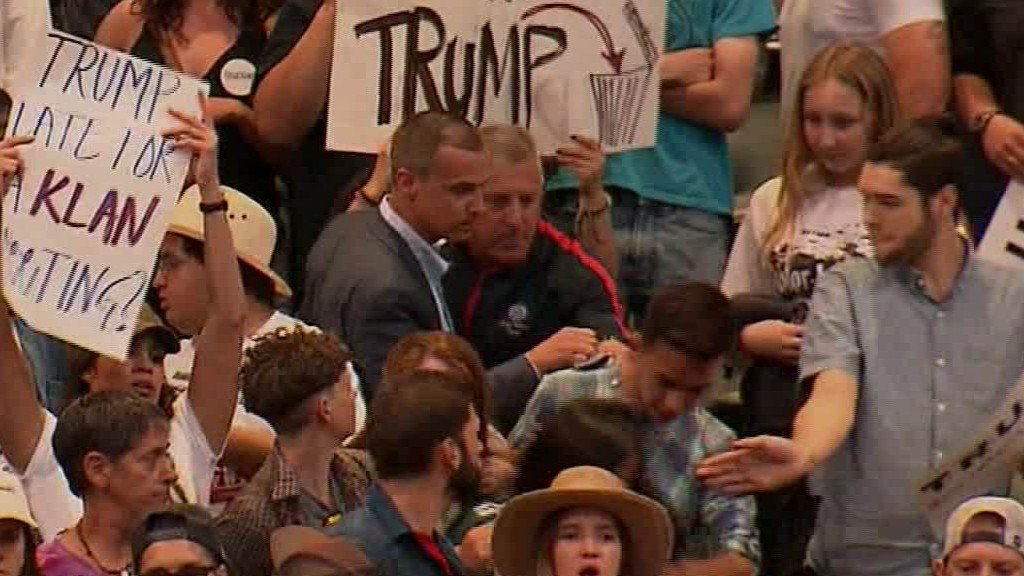 CNNPolitics's tweet photo. Donald Trump's campaign manager is involved in an altercation at a rally https://t.co/ujrC9z3vRy https://t.co/SPdNayehth