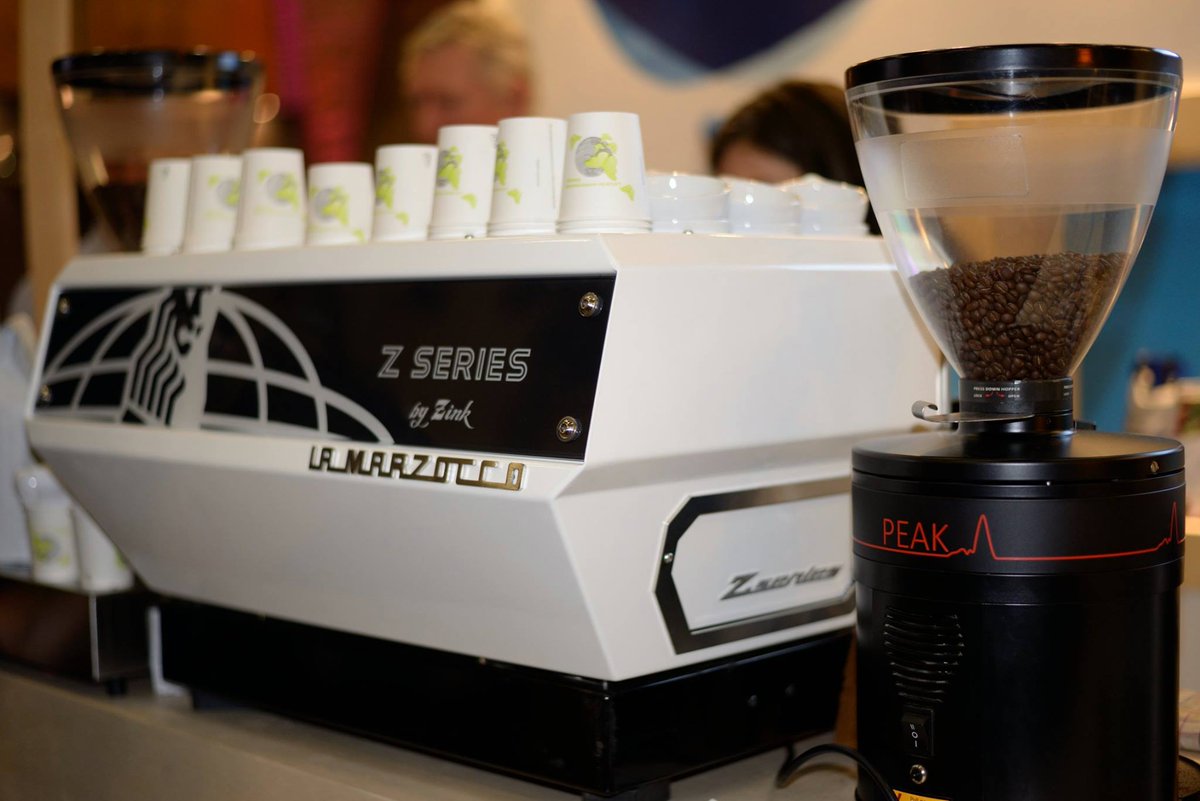 by_zink's tweet photo. Last day of @AmsCoffeeFest with 2 #custom #lamarzocco #lineaclassic #linealove #espressomachine #z1 and #z2 #byzink https://t.co/NzOberRsak