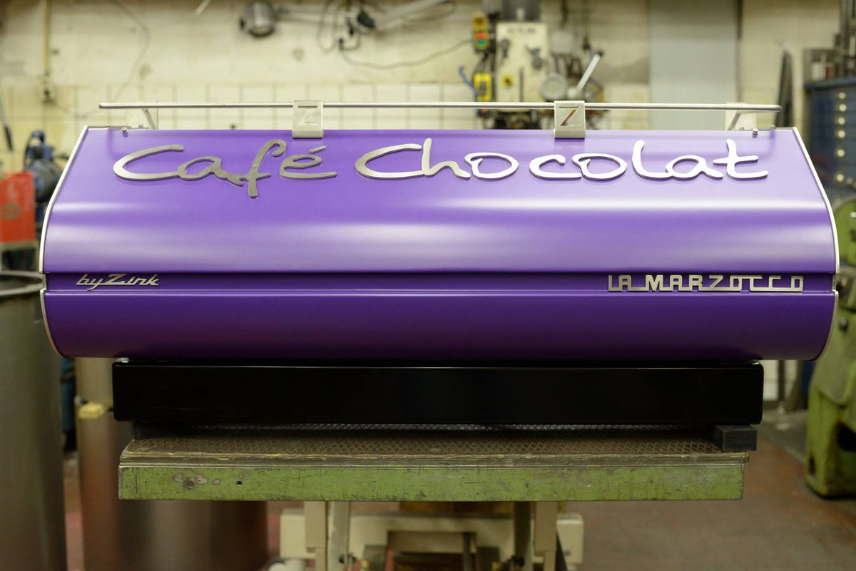 by_zink's tweet photo. #personalized #custom #x1 #lamarzocco #lineaclassic #linealove #byzink for @Schiphol @HMSHost Cafe Chocolat https://t.co/fXz5NYOykz