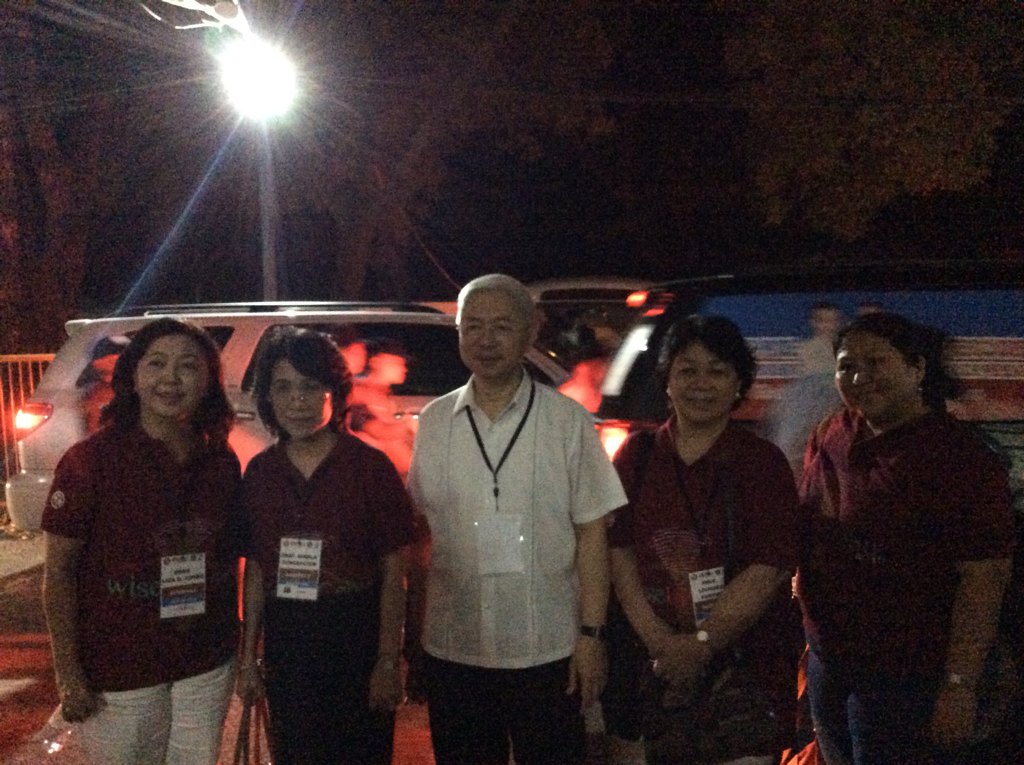 wiseUPCebu2016's tweet photo. @UPCebuOfficial #PiliPinasDebates2016 #WiseUPCebu2016 https://t.co/QksJ1w6jEw