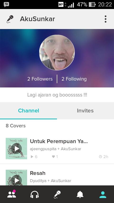 Temukan aku di smule ..mari kiita besinging singing riaaaa