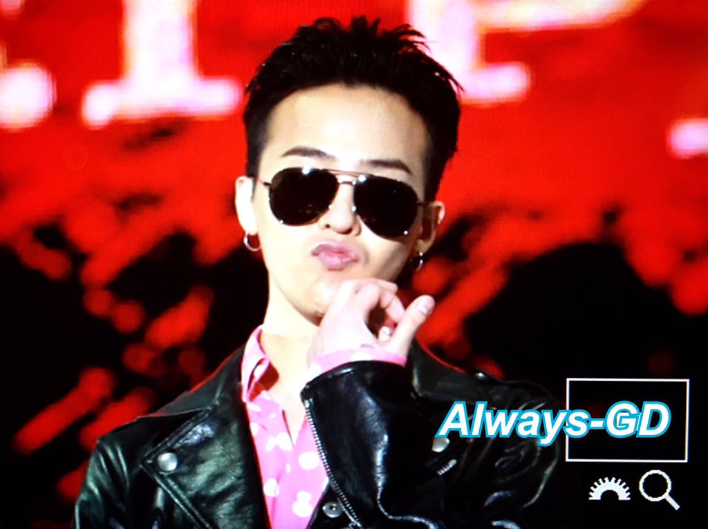 always_gd's tweet photo. 16.03.20 🇨🇳

Made vip fanmeeting in #Hefei 

지용아!
우린 언제나 늘 여기있을게🙏🏻
(ㅠㅠㅠㅠㅠㅠ 합비 최고‼️)

#AlwaysGD https://t.co/mNCu6zUjGJ