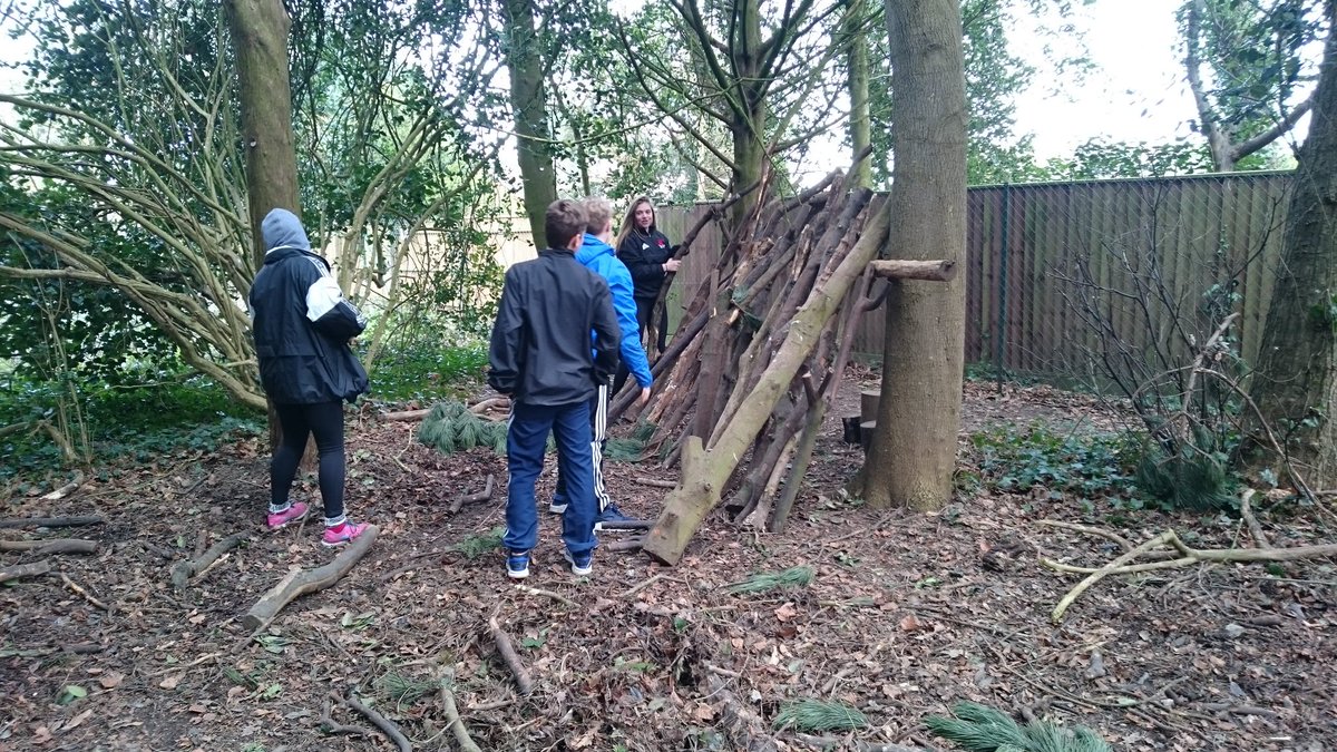 rossettPE's tweet photo. Group 3/F making a start on their bush shelters #RST16 https://t.co/oDBhYuaI0b