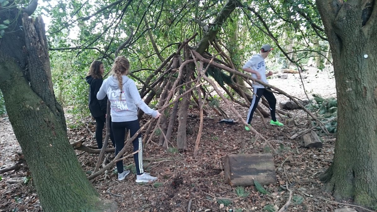 rossettPE's tweet photo. Group 3/F making a start on their bush shelters #RST16 https://t.co/oDBhYuaI0b