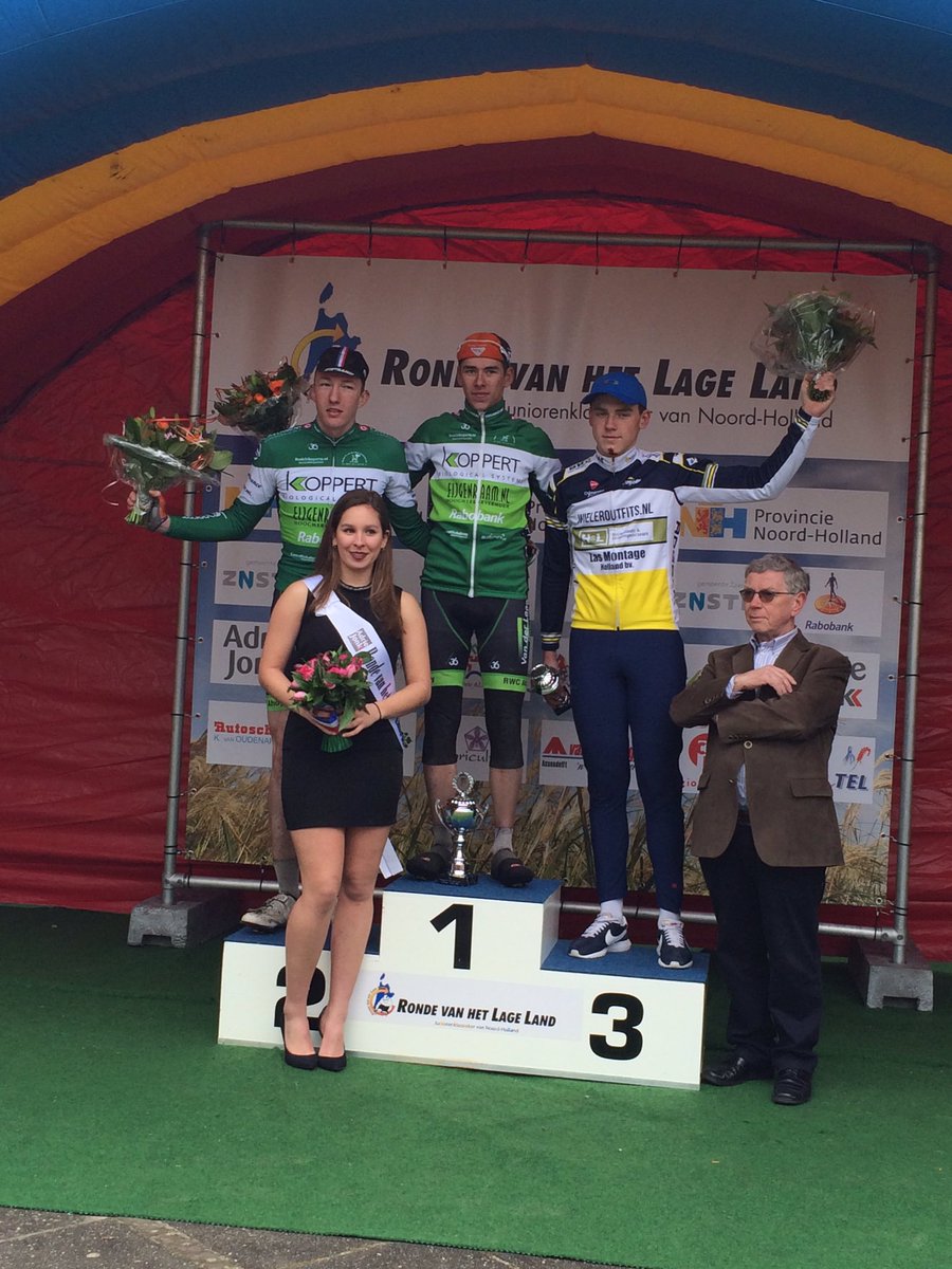 RondevhLL's tweet photo. Podium Ronde van het Lage Land
1Vincent Hoppezak
2Daan van Sintmaartensdijk 
3David Dekker https://t.co/BuSE1wBDrC https://t.co/h1UlZG2Zcv