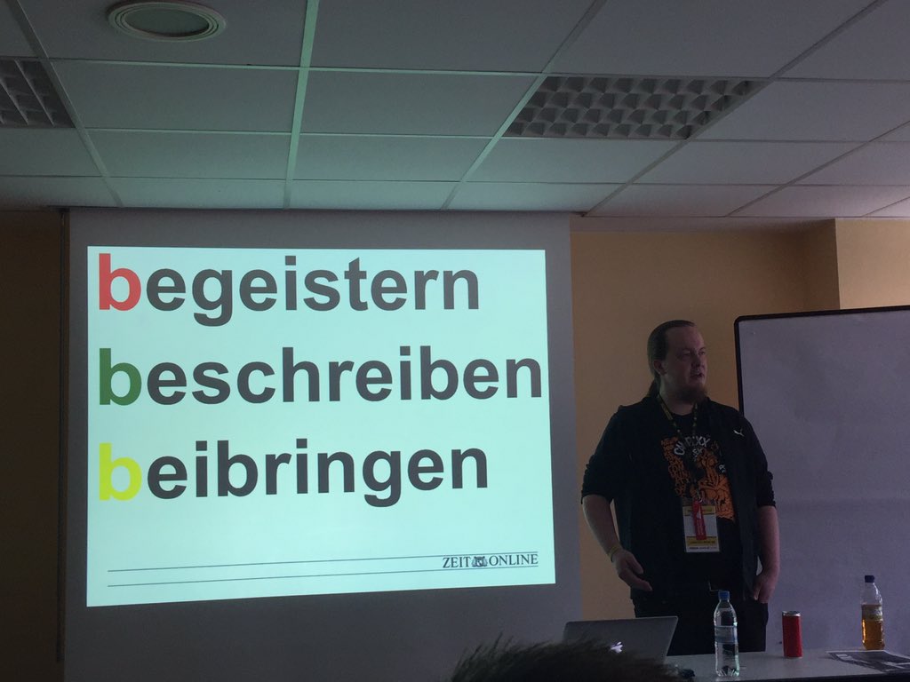 siwen_zhang's tweet photo. Die 3 b's für eine erfolgreiche Zusammenarbeit zwischen #seo's und der Technik @SEOlaf @zeitonline inhouse #campixx https://t.co/1c6y8MDPJC