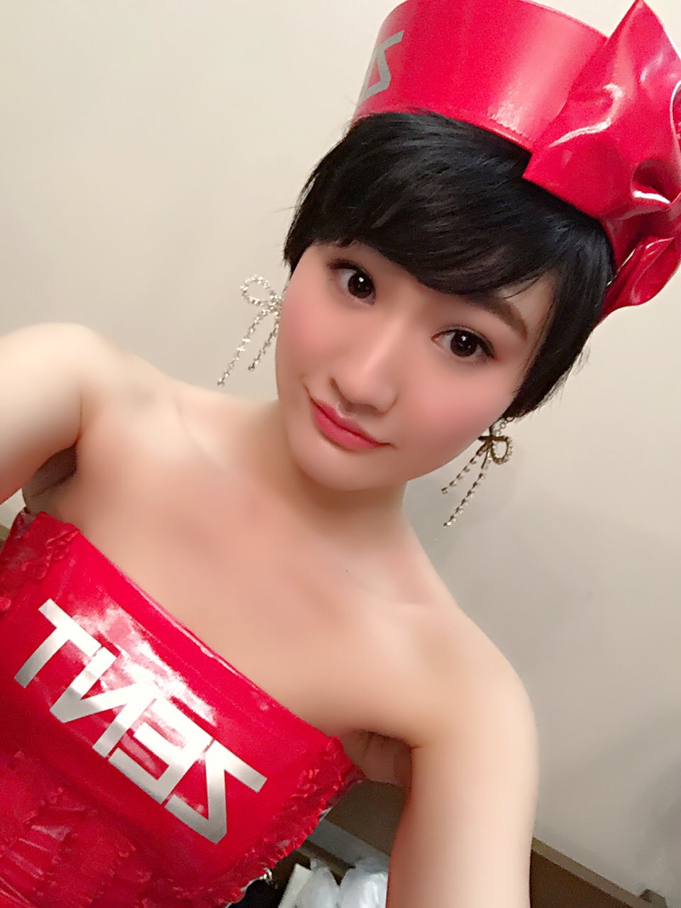 山口真季 重大発表 この度 Zentsweetiesのメンバーとしてレースクイーンデビュー致しました 黒髪ショートがチャームポイントの山口真季を応援よろしくお願いいたします 新コスは東京でのお楽しみです T Co Ntl1anclzk Twitter 山口真季 重大発表 この度 Zentsweetiesのメンバーとしてレースクイーンデビュー致しました 黒髪ショートがチャームポイントの山口真季を応援よろしくお願いいたします 新コスは東京でのお楽しみです T Co Ntl1anclzk Twitter