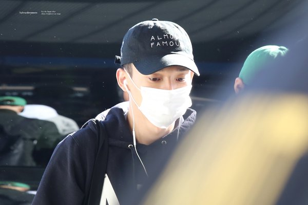 JongdaeStyle's tweet photo. #Chen #종대 #김종대 #첸 #Jongdae #陈 #金鐘大 #จงแด #เฉิน #チェン #엑소 #EXO https://t.co/HTZ1BB5kVF
