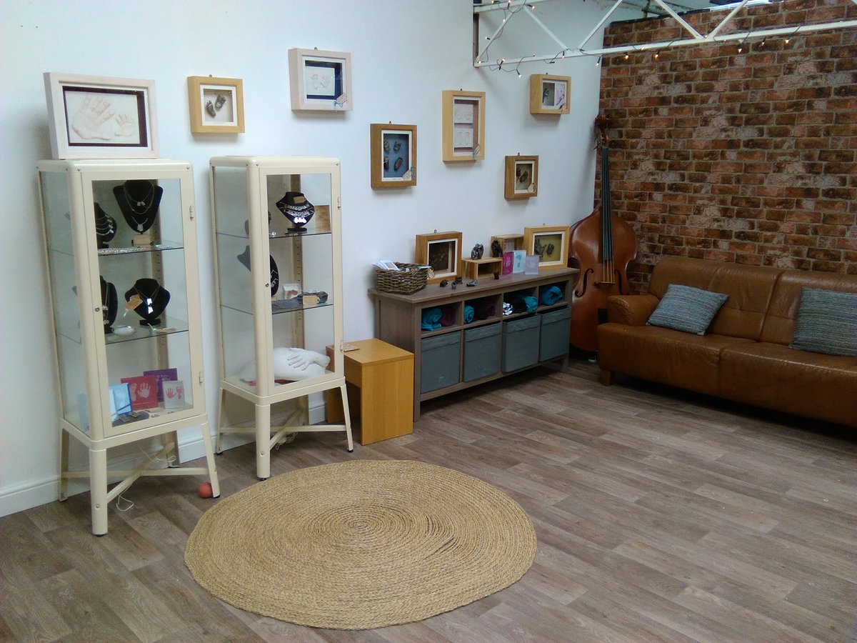 castandpresent's tweet photo. Why not come and have a browse at our fantastic products! You can find us at the Studley Grange Craft Village SN49QT https://t.co/t6VtyxuN8L