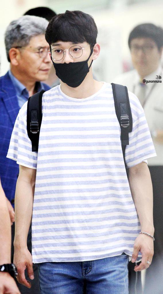 JongdaeStyle's tweet photo. #Chen #종대 #김종대 #첸 #Jongdae #陈 #金鐘大 #จงแด #เฉิน #チェン #엑소 #EXO https://t.co/aJNy5kr8ty