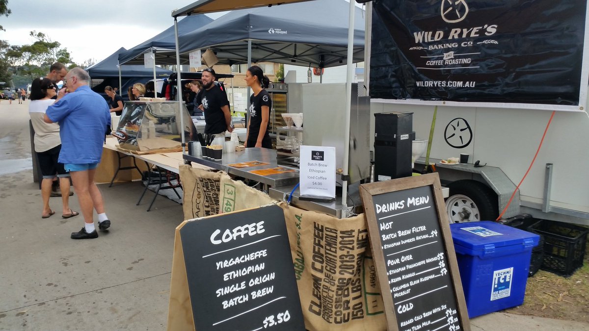 Flav_Ez's tweet photo. Merimbula Eat Festival #eatmerimbula #batchbrew #icecoffeeontap https://t.co/7wmbZ9hv4x