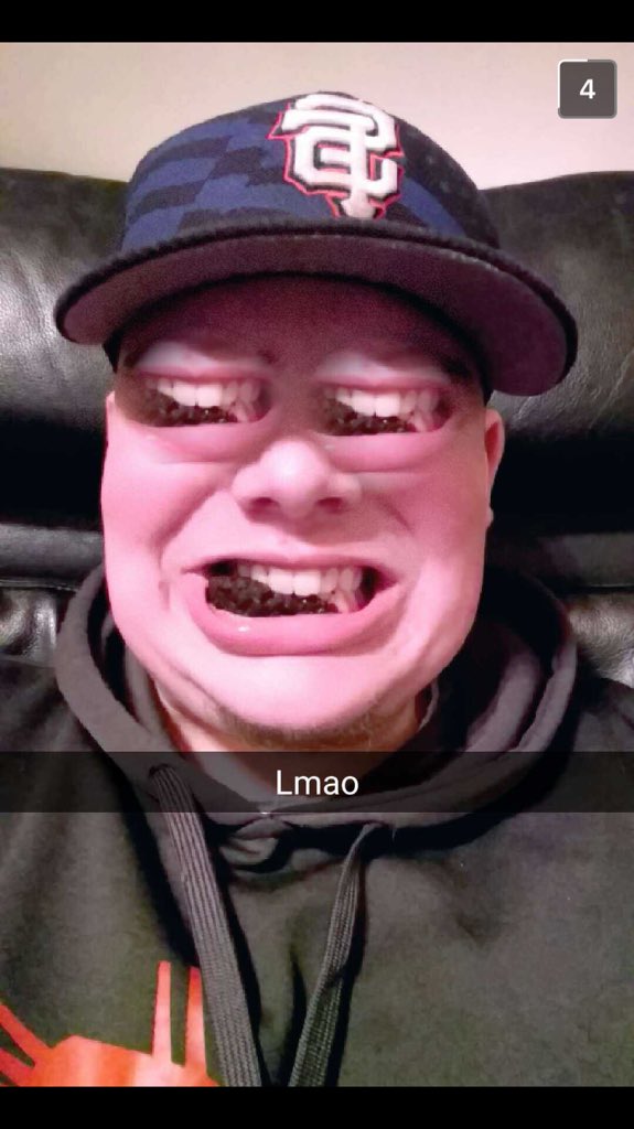 sadtatorstweets's tweet photo. These are the kind of people I hang out with. Makes me feel better about everything I don't have going for me https://t.co/PsVmj9KIgA