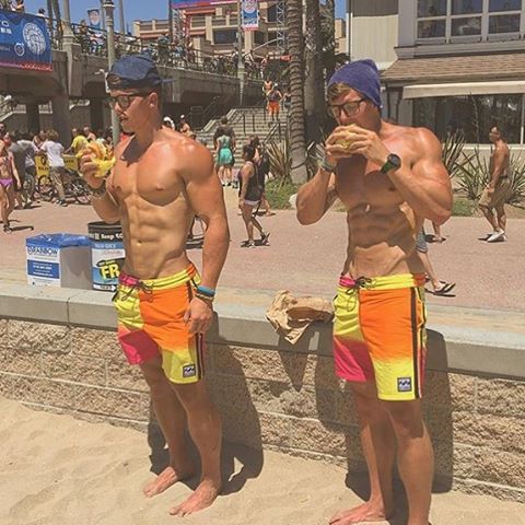 undiefan's tweet photo. #gay #gayboy #gayhot #gayman #bulge #boner #bigbulge #bulto #manbulge #hotboards… https://t.co/vIn0NveVnZ https://t.co/p1b2sKUYqv