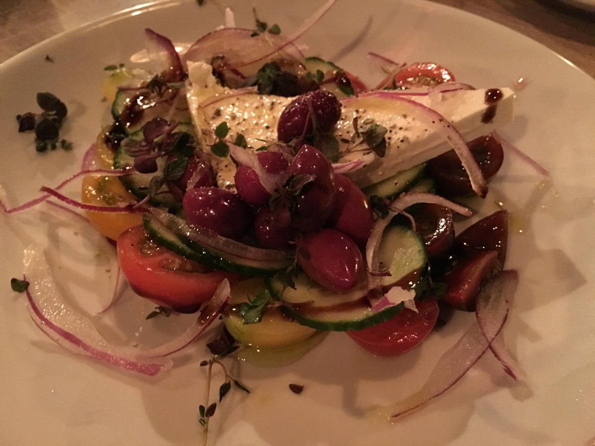 Traveltawk's tweet photo. New in #delmar @beesalt #tryit #dinner and now #servinglunch https://t.co/DjRBpcZAPD