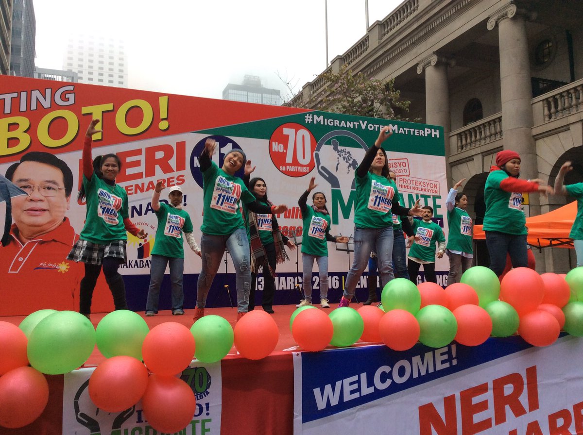 MigranteHK's tweet photo. OFWs dancing to the tune of #VoteColmenares jingle #MigrantVotesMatterPH https://t.co/ityO1zFxuT