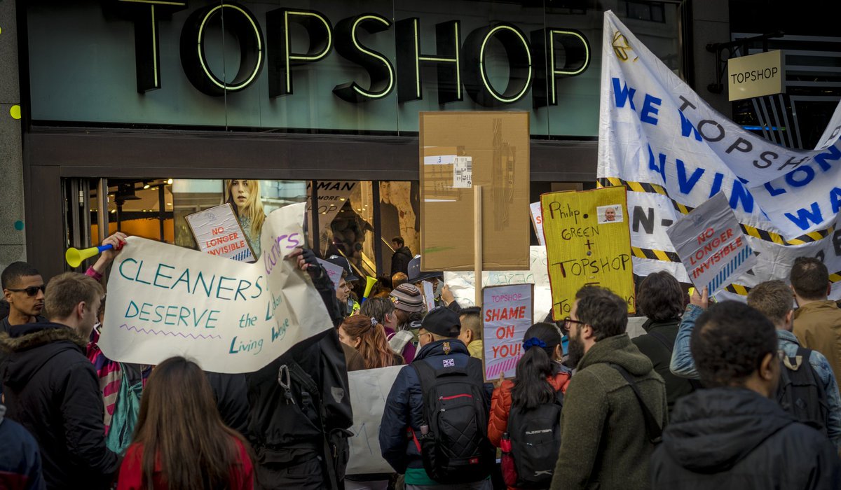 PriorConstruct's tweet photo. Surplus frames from #livingwage #protest demonstrating #OxfordSt  #Topshop #UVWunion #Dis_PPL_Protest #resistunite https://t.co/WuO6aDHdwJ