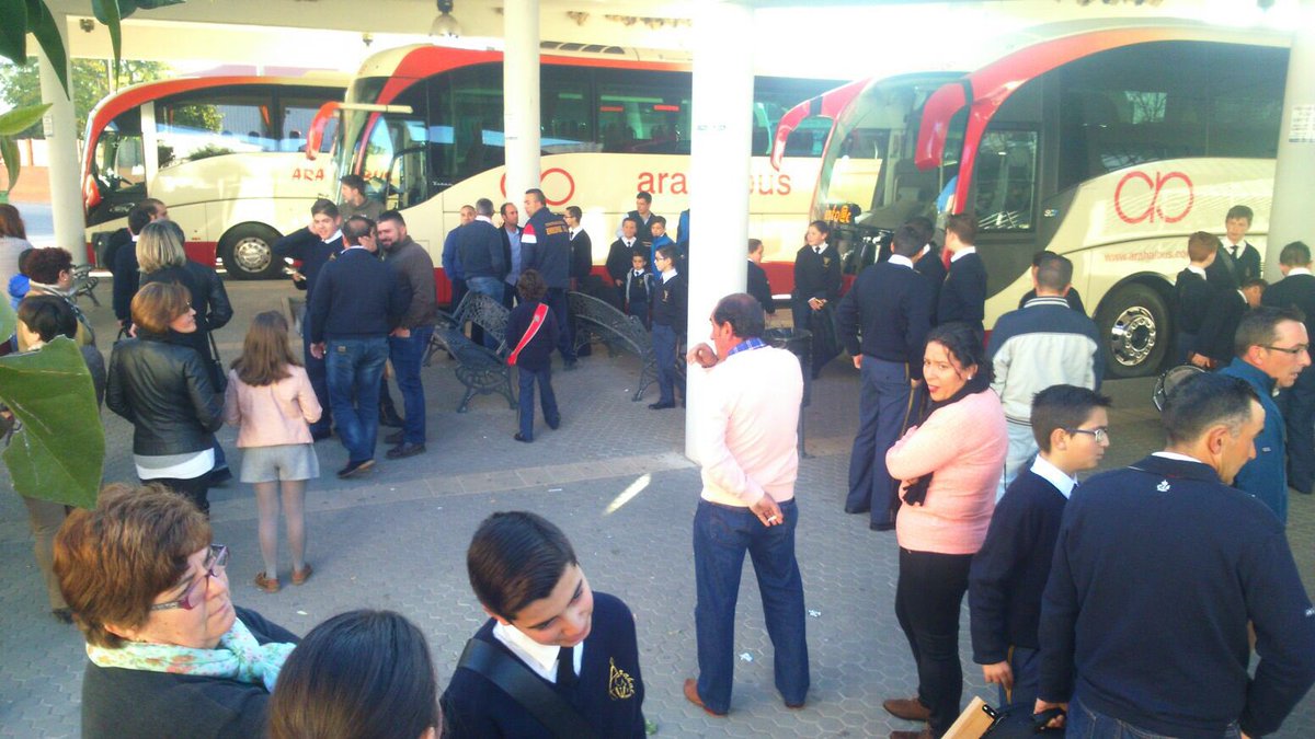 Ya estamos preparándonos, rumbo hacia el Hospital Virgen del Rocío.
#Sevilla #ElSueñoDeUnNiño