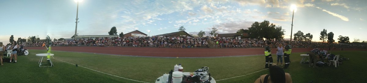 NickStopler's tweet photo. Jetzt geht looosss..@chgrasmann #aussiecrowd #bestcrowd #goodvibes #vamenos @bgomadison https://t.co/kzJebsFokn