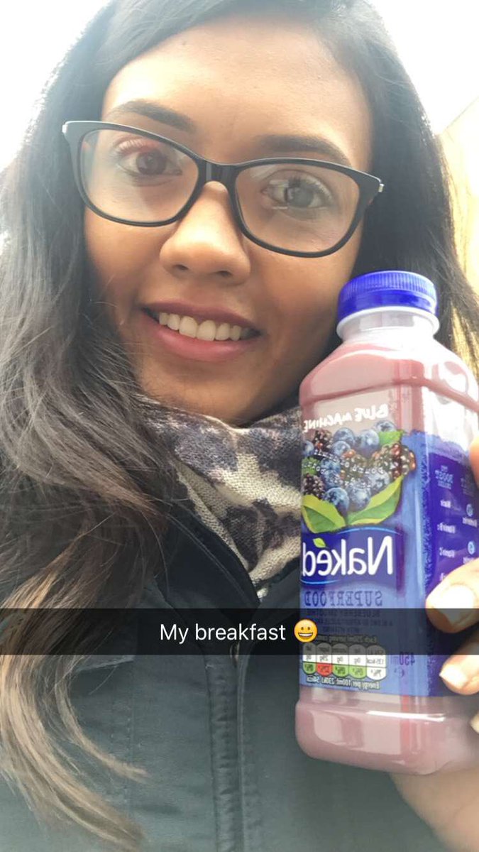 jaanupatel1's tweet photo. #MorningFriend #LongDayAhed #TooEarly #SundaySelfie https://t.co/rQWHik8TxM