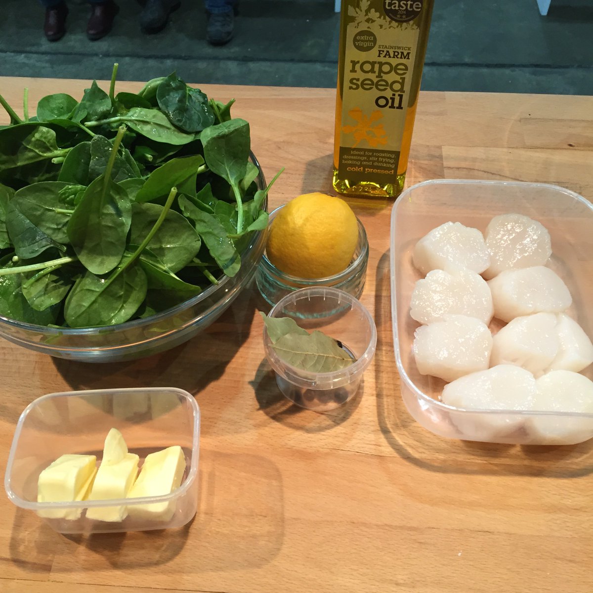 It’s the final day of the #EdibleGardenShow &amp; the last chance to see <a href="/realMarkLloyd/">ML</a> in action