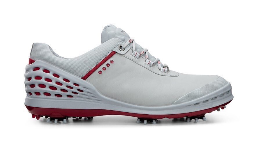 ECCOGOLF's tweet image. Can a spiked golf shoe ever be as comfortable or as flexible as a hybrid? We think so: bit.ly/20Z77qV