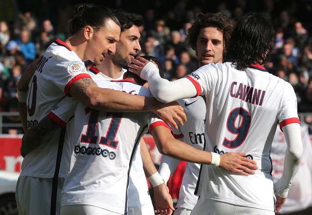ActuFoot_'s tweet photo. La semaine du PSG:

✔️ Qualification en 1/4 de LDC.

✔️ 0-9 vs Troyes.

✔️ Sacré champion de France 2016. https://t.co/RcpAIjhAMV