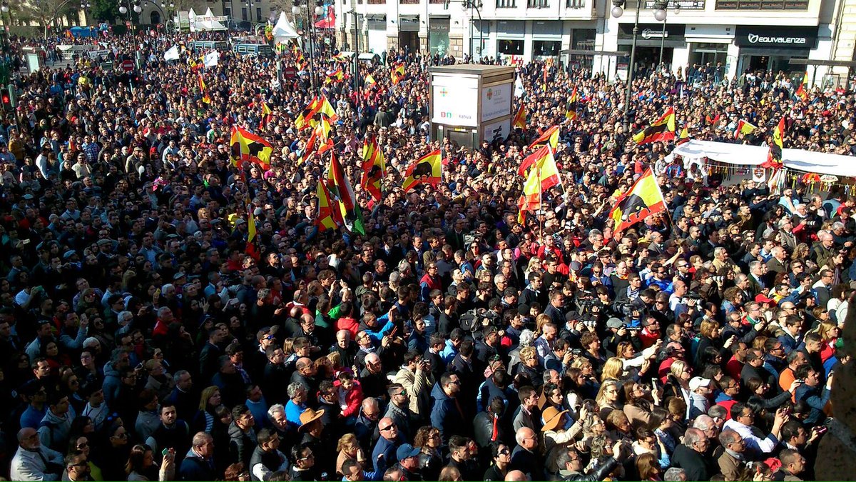 Somos muchos los que pensamos así #sialotoros #defiendelafiesta #13MValencia Éxito absoluto!!!