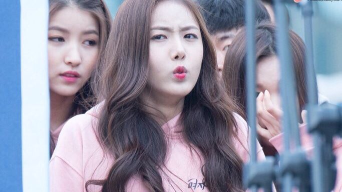 sinb_63_bot's tweet photo. @bjk_972525 

これでもですか  ？    ← https://t.co/PxbELvv4Gx