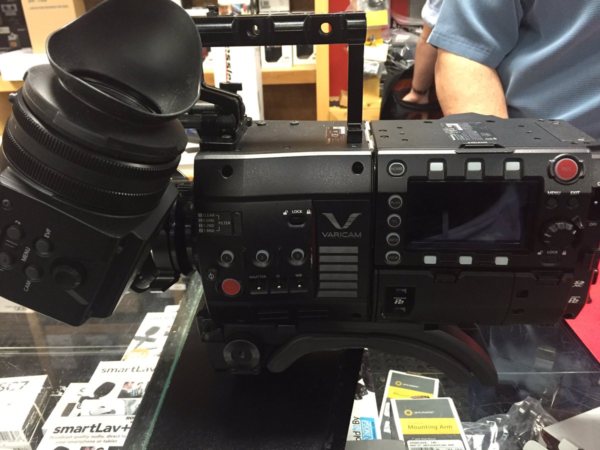 831VisionMedia's tweet photo. Big girl toyz! Still learning! #filmlife #setlife #831vision #BehindTheScenes #behindthecamera #checks #reality https://t.co/ozmpV0te3i