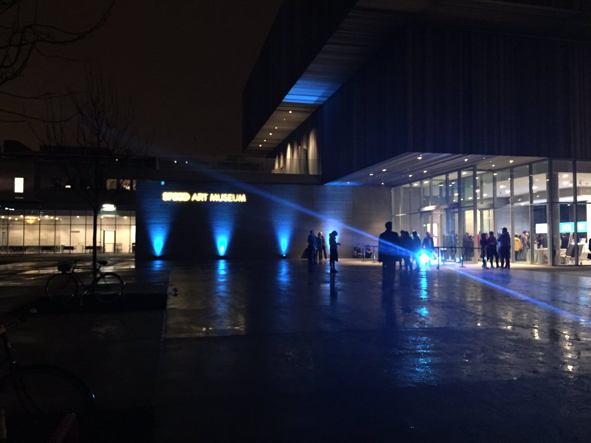 Alex7photo's tweet photo. Celebrating art #speedmuseum #speedmuseum #inspiration #Louisville #photography #art #MuseumDay #speedartmuseum https://t.co/QOJBLqfDgp