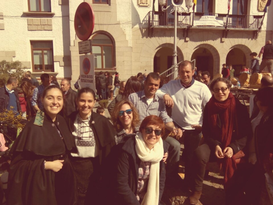 anamentum's tweet photo. @Peich_G @lorenamariaboal @jorgebunesmuoz @Ana_G_V @crisRodrguez8 @antonioleon2000 
Continuando... #Gabarreros2016 https://t.co/w9gH6NVYMk