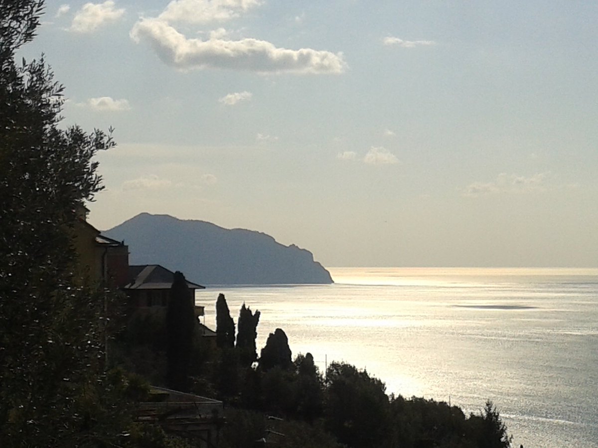 cbassosande's tweet photo. buongiorno! Con @veba84 e Laura. https://t.co/qbEzrAxpjk