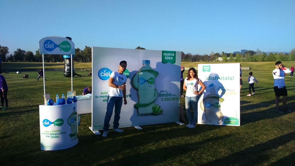 Primacia_mx's tweet photo. Carrera 💪
Presentes con #Powerade &amp; #CielExprim 
#ExperienciasDeMarca #Primacía 😎 https://t.co/mNliO83tSa