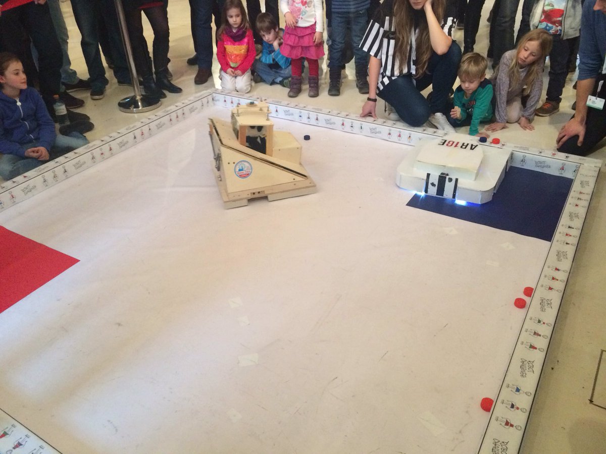 Finalde ikinci oyun Not To Bee Alman rakibi Pandayi 5-2 ile gecti. Muthis!!!