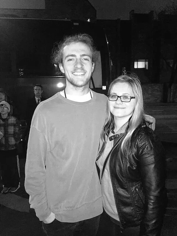 R5lynchs's tweet photo. Rocky yesterday with fans in Des Moines!

I vote for #R5 #YouKnowYouLoveThem @radiodisney https://t.co/KbLXg9YZjP