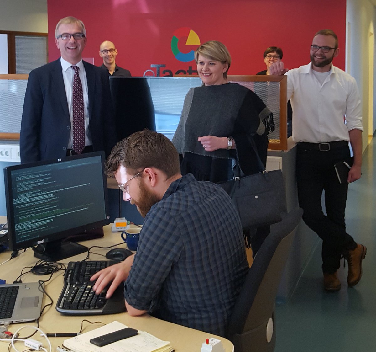 _eTactica's tweet photo. The Minister of Industries and Commerce visits ReMake Electric
https://t.co/bLpu5kk5We https://t.co/4hY78vUkQY