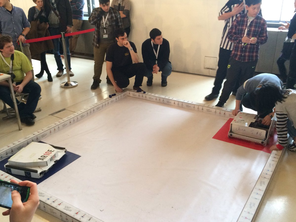 Bee of Vienna ikinci oyunda Cinli rakibi YuCaiGaoZhong'u 7-0'la gecti!!!