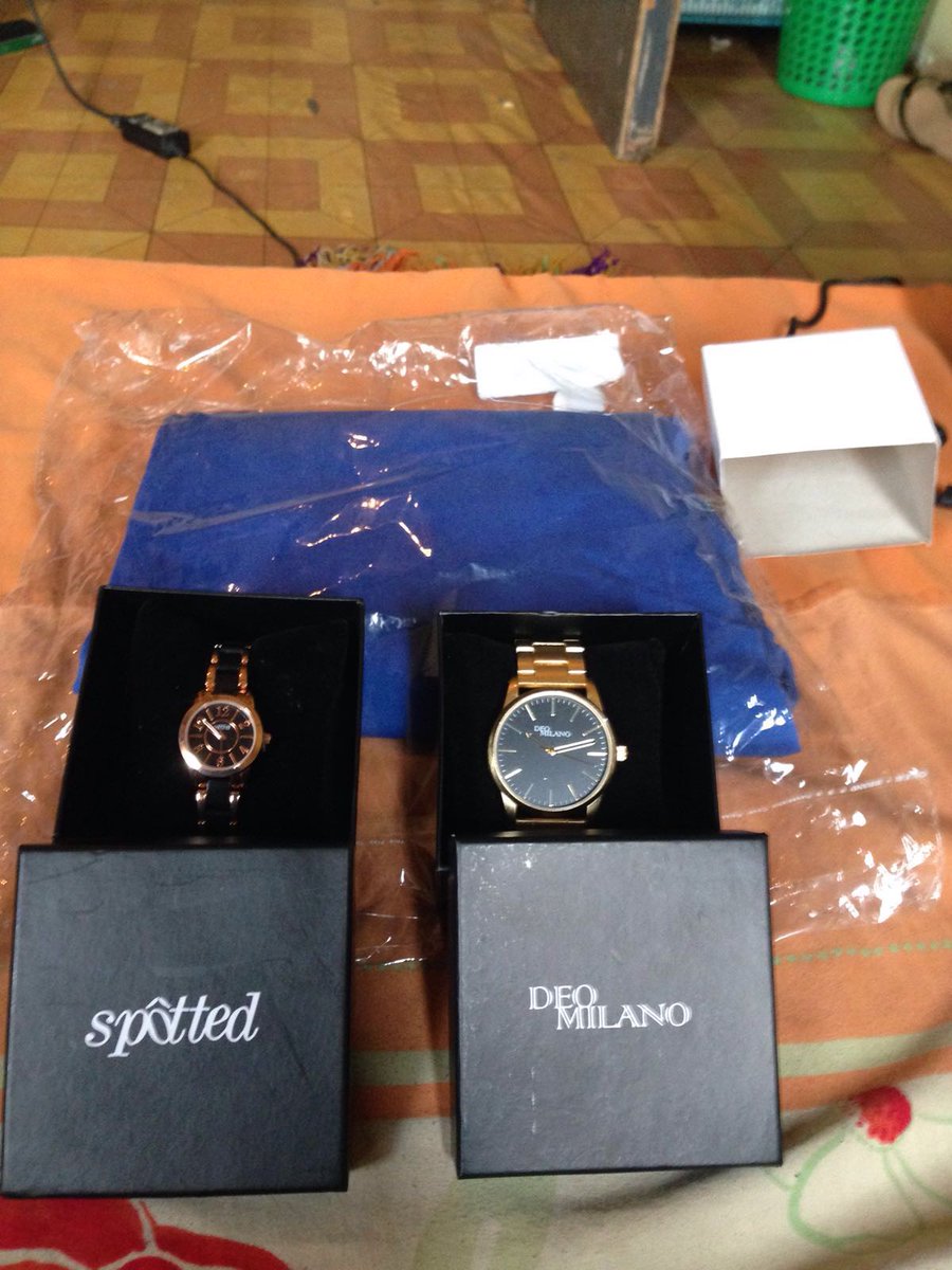 DailyDoze101's tweet image. Got this jeans and a couple wristwatches(even if there is no bae😌) on @ShopKonga for #9,200. #cheapshopping  🙌😝