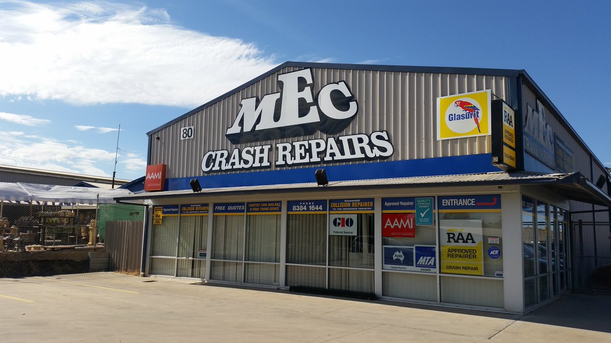 signcolour's tweet image. #shopfrontsignage for MEC Crash Repairs
#Lonsdale #signcolour #signage #adelaide