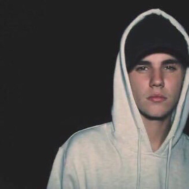 JustinL00007769's tweet photo. 🇨🇦#Beliebers 
🇨🇦#Justintor 
🇨🇦#Arianator 
#justinbieber好きな人RT
#carlyraejepsen好きな人RT
#ArianaGrande好きな人RT
フォローします！🙆🏻 https://t.co/SR5HHxO7EF