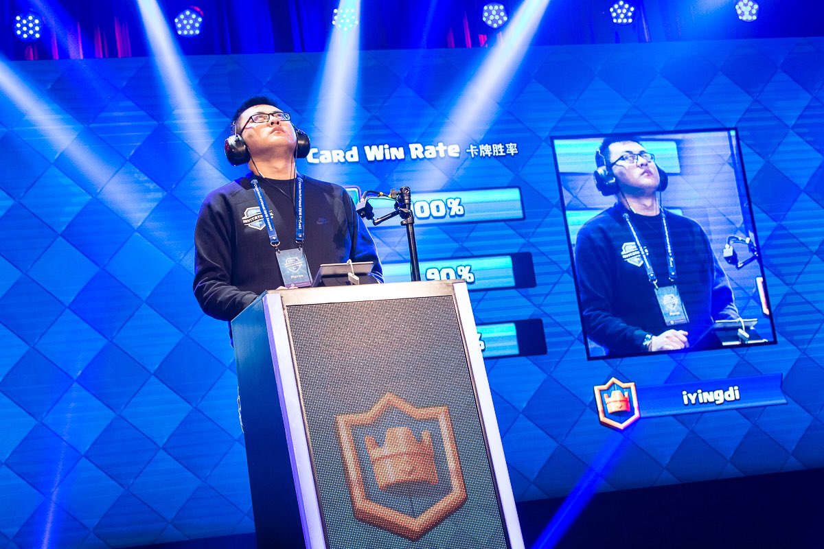 ClashRoyale's tweet photo. Meanwhile, in Shanghai...

(Broadcast language ONLY in Chinese, but still fun to watch! https://t.co/9Tu2co7RyC) https://t.co/L0w3Z5IluQ