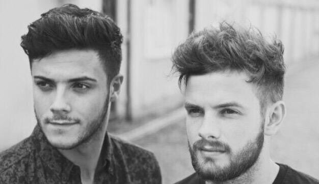 TomclayUpdates's tweet photo. Missing my faves @TomMannMusic &amp; @BarclayBeales #Tomclay 💗❣💜💛💗💕 https://t.co/OxtkWKPF4C