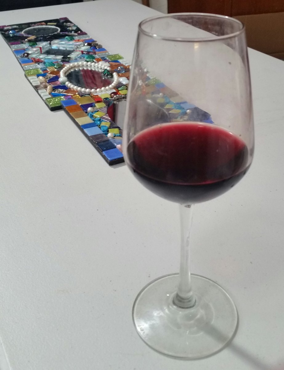 MEngRL's tweet photo. Getting inspired. Magic mosaic mirrors #MOSAIC #RelaxUnwindUnplug https://t.co/zgFD7O0v2o