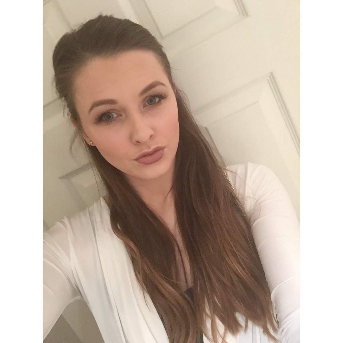 xhannahdalyx's tweet photo. Friday🍸🍹💫💖 https://t.co/x2fc6Pk1Sx